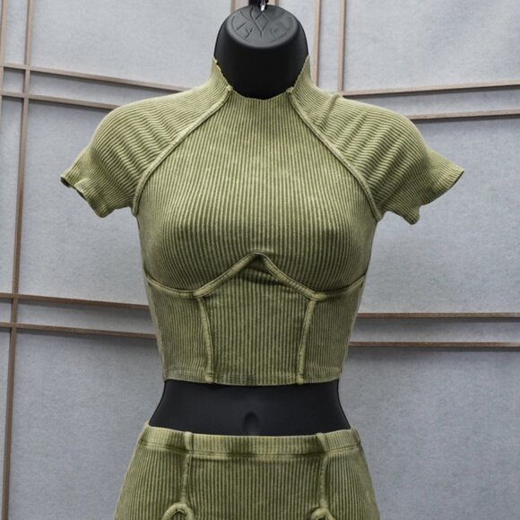 Women 2 Piece Stretchy, Slim, Comfy and Sexy Outfits for Women Going Out - Green - Picture 2 of 2